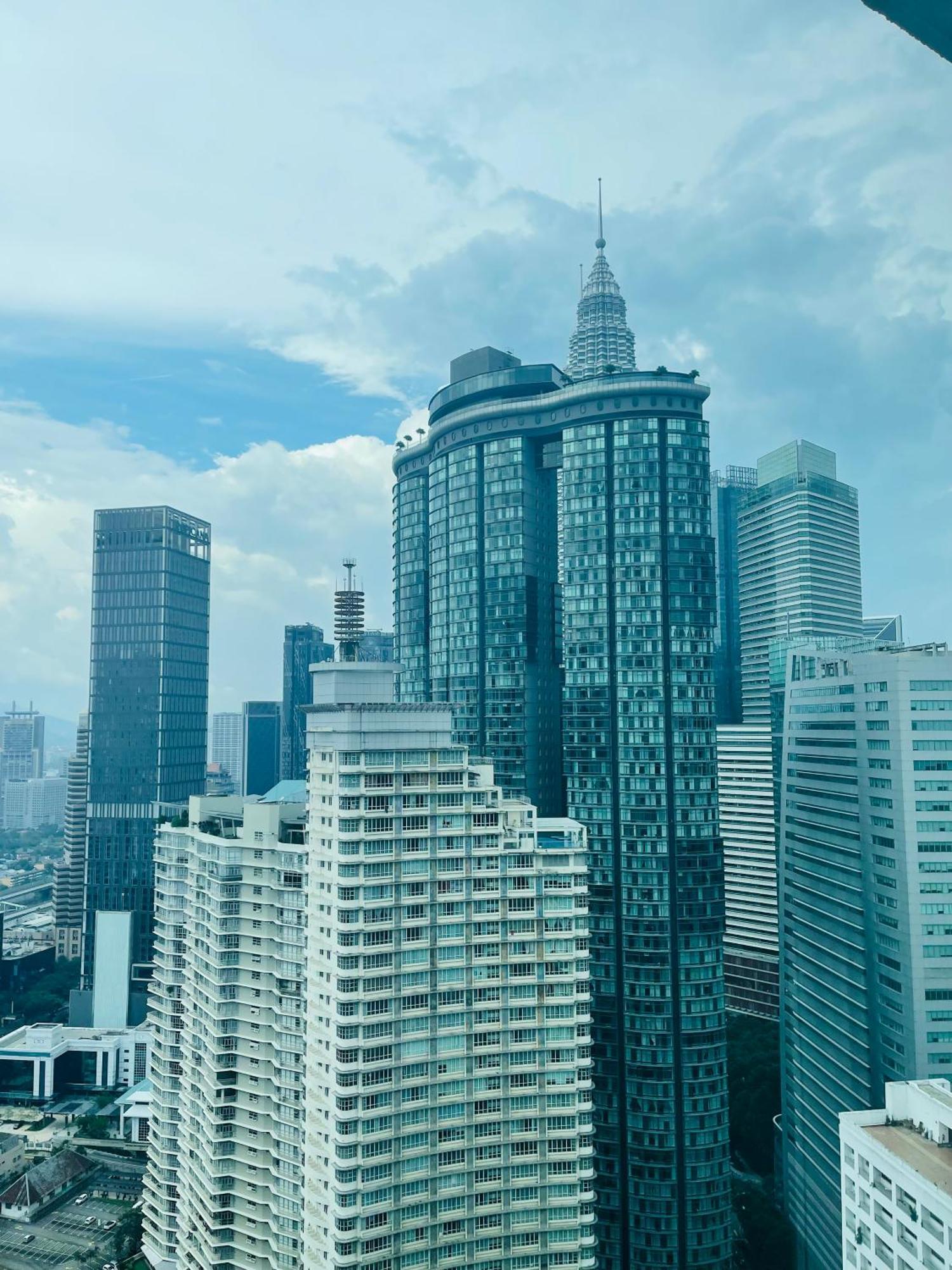 Vortex Suites Klcc By Yashrib Куала-Лумпур Экстерьер фото